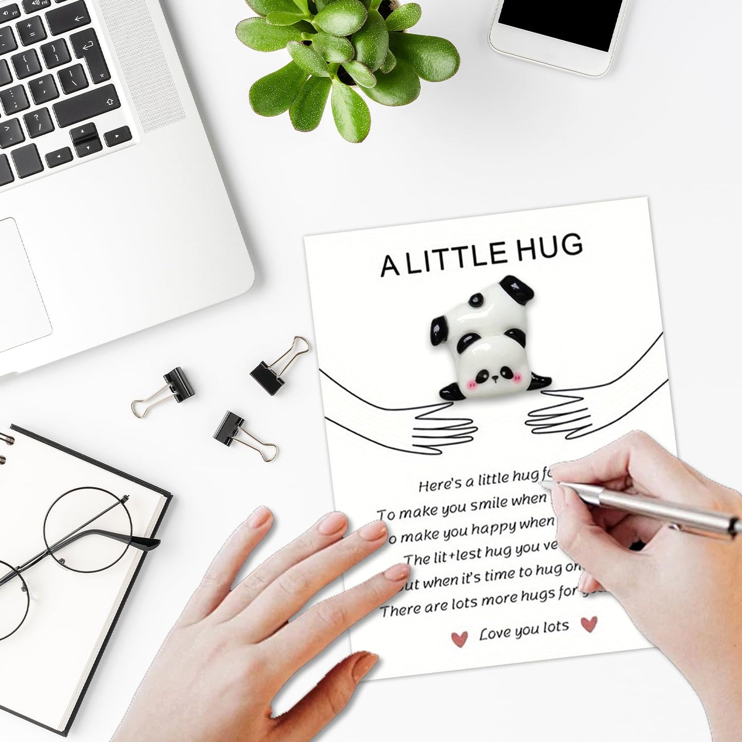 Pocket Hug Panda Glücksbringer Panda Pocket Hug Kleine Geschenk für Frauen Aufmunterung Geschenke Trost Geschenke Pocket